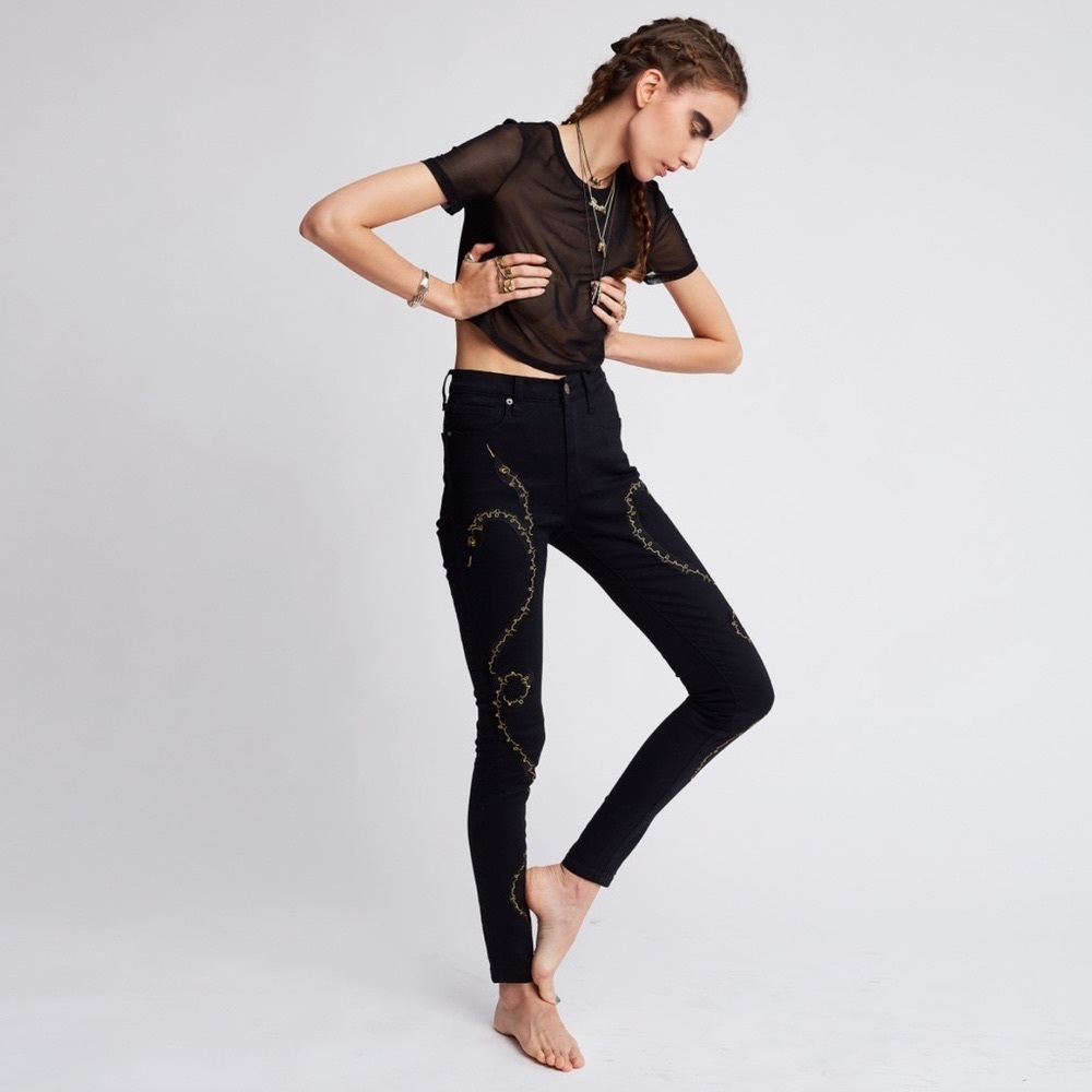 Verameat hand embroidered high waisted jeans
